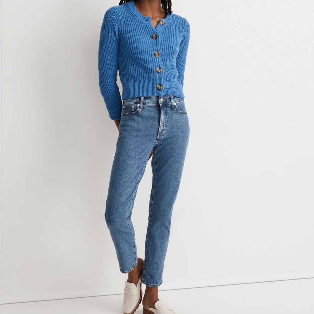 The Mid-Rise Perfect Vintage Jeans size 27P